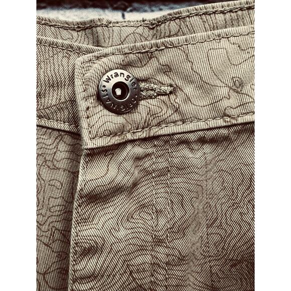 Wrangler Originals Men Cargo USA Map Lakers Print Men Shorts Size 38 - Picture 3 of 9